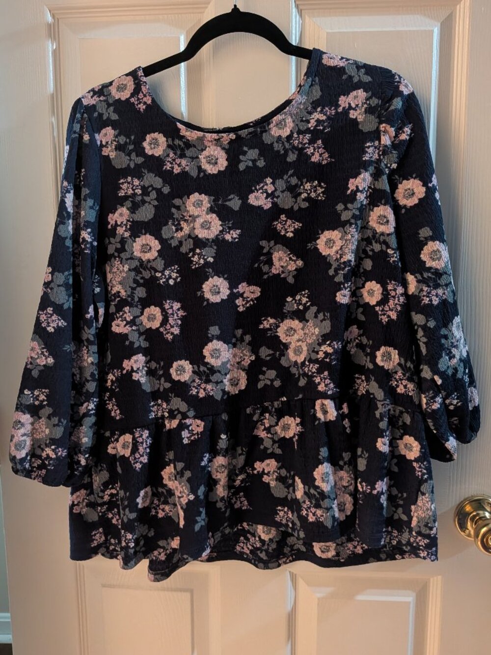 Women's Floral Top - LARGE